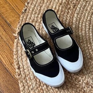Vans Mary Jane Sneaker